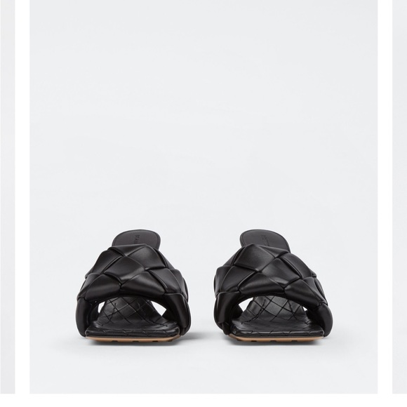 Bottega Veneta black lido heel. Worn once!! - Picture 11 of 12